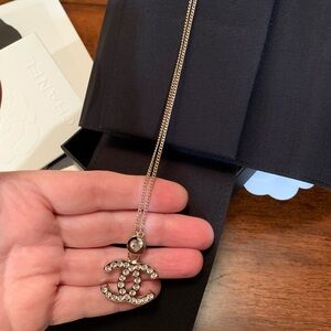 Absolutely stunning rare and collectible new authentic Chanel heart CC necklace